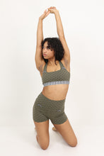 Load image into Gallery viewer, Yuki 3&quot; Yoga Short, Polka Dot